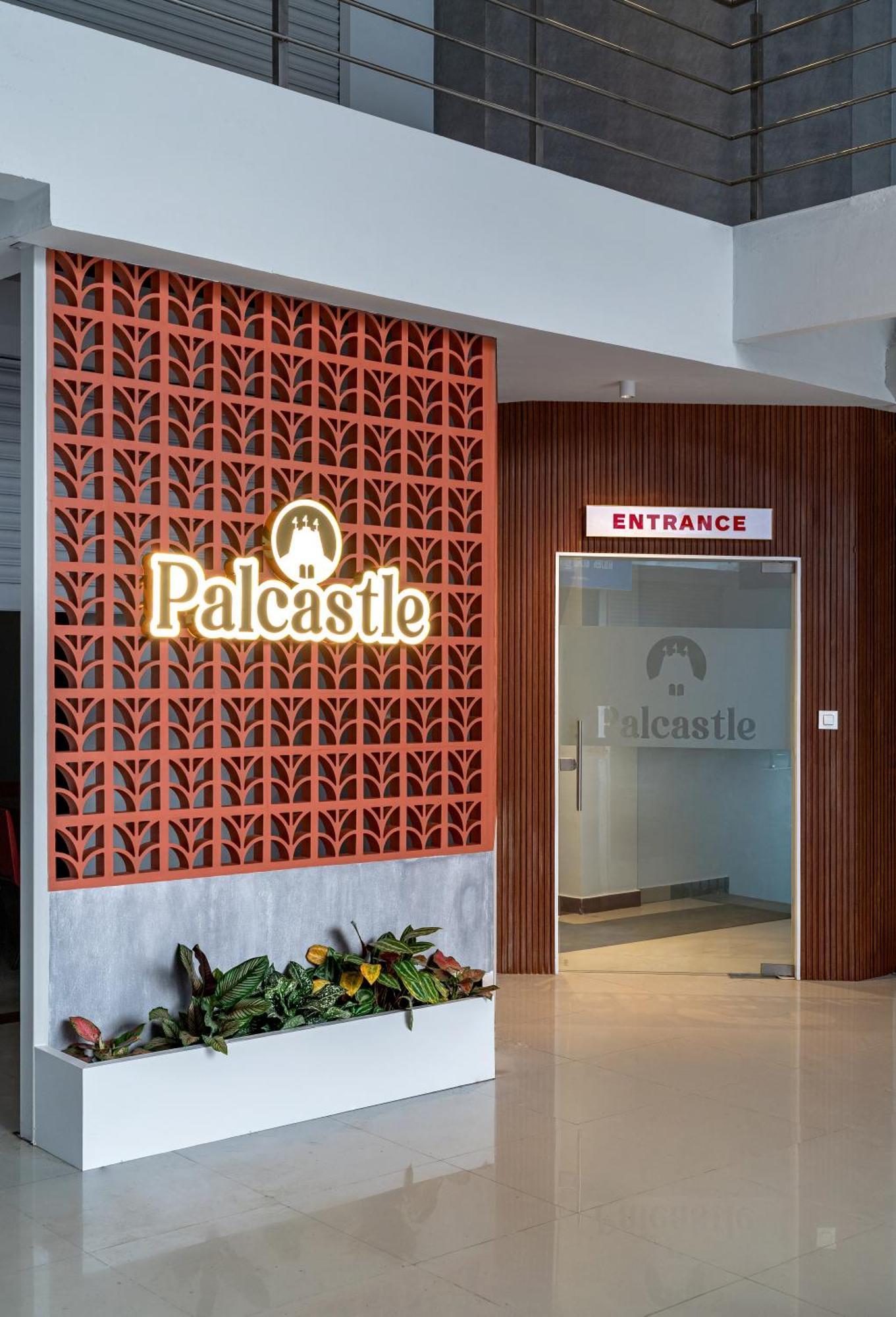 Palcastle Regency Hotel Palakkad Buitenkant foto